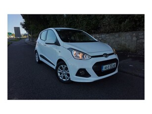 2014 (141) Hyundai i10