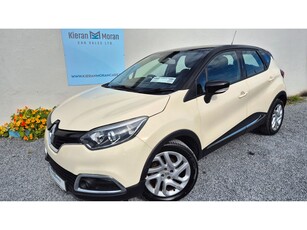 2016 (161) Renault Captur