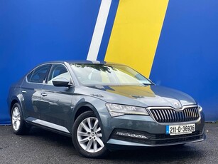 2021 (211) Skoda Superb