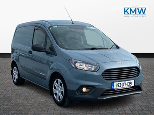 FORD TRANSIT COURIER