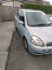 2003 - Toyota Yaris ---