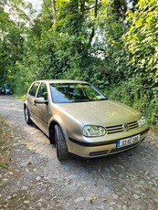 2003 - Volkswagen Golf Manual