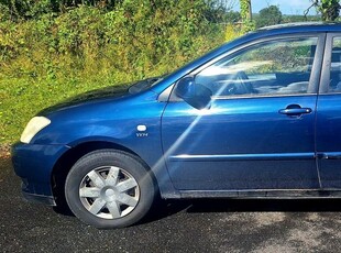 2004 - Toyota Corolla Manual