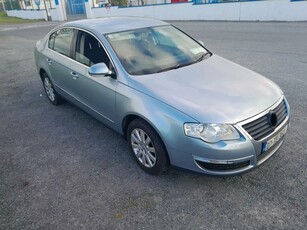 2007 - Volkswagen Passat Manual