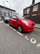 2008 - Toyota Yaris ---