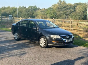 2010 - Volkswagen Passat Manual