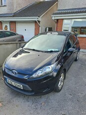 2011 - Ford Fiesta Manual