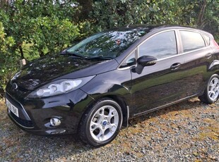 2012 - Ford Fiesta Manual