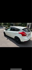 2012 - Ford Focus Manual