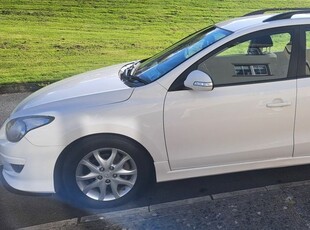 2012 - Hyundai i30 Manual