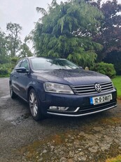 2012 - Volkswagen Passat Manual