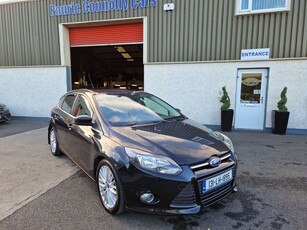 2013 - Ford Focus Manual