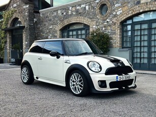 2013 - Mini Cooper Manual