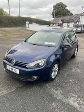 2013 - Volkswagen Golf Manual