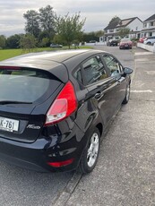 2014 - Ford Fiesta Manual