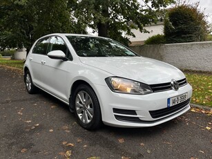 2014 - Volkswagen Golf Manual