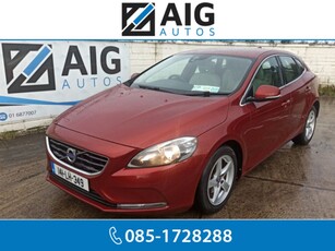 2014 - Volvo V40 Manual