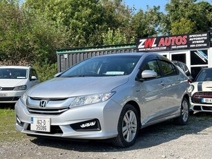 2016 - Honda Grace Automatic