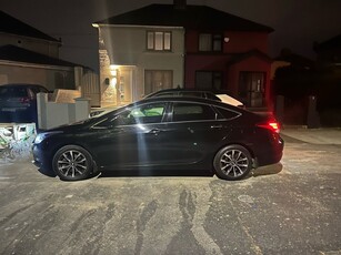 2016 - Hyundai i40 Manual