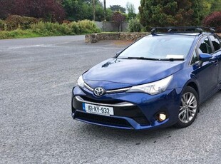 2016 - Toyota Avensis Manual