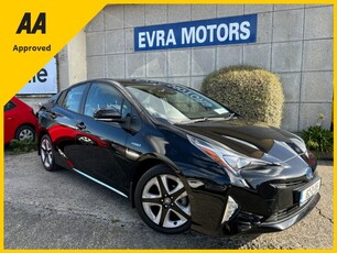 2016 - Toyota Prius Automatic