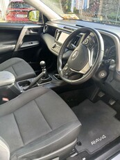 2016 - Toyota RAV4 Manual