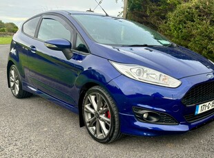 2017 - Ford Fiesta Manual