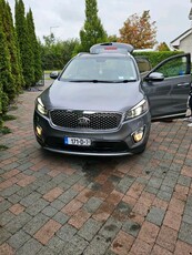 2017 - Kia Sorento Manual