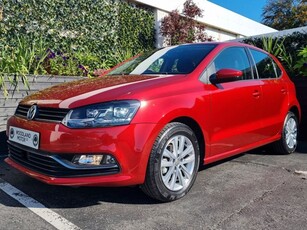 2017 - Volkswagen Polo Automatic