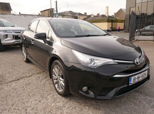 2018 - Toyota Avensis Manual