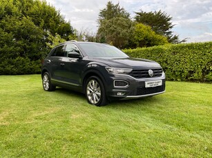 2019 - Volkswagen T-Roc Manual