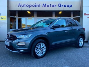 2021 - Volkswagen T-Roc Manual