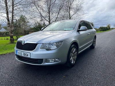 2010 - Skoda Superb ---