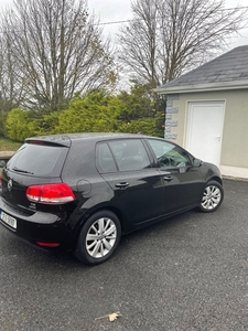 2012 - Volkswagen Golf Manual