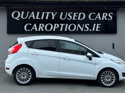 2013 - Ford Fiesta Manual