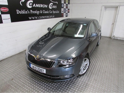 2014 (141) Skoda Superb