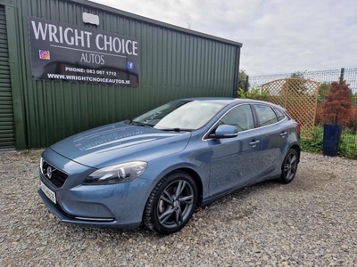 2014 (141) Volvo V40