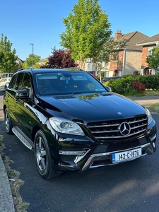 2014 - Mercedes-Benz M-Class Automatic