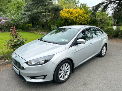 2016 (161) Ford Focus