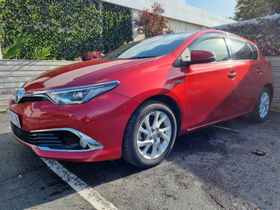 2016 Toyota Auris