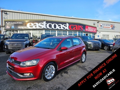 2016 - Volkswagen Polo Automatic