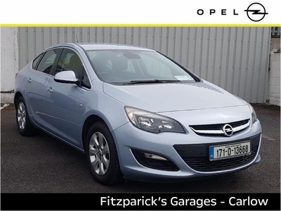 2017 (171) Opel Astra