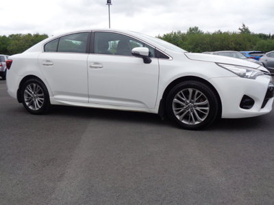 2017 (171) Toyota Avensis