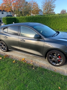 2019 - Ford Focus Manual