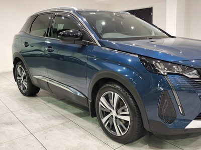 2022 - Peugeot 3008 Manual