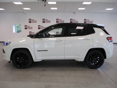 2023 (232) Jeep Compass