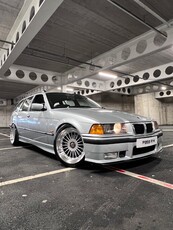 1997 - BMW 3-Series Automatic