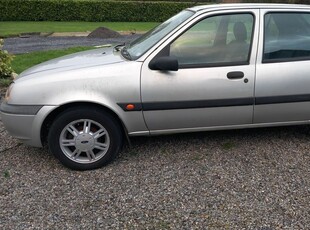 2000 - Ford Fiesta Manual