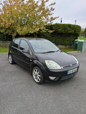 2005 - Ford Fiesta Manual