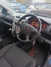 2005 - Honda Civic ---